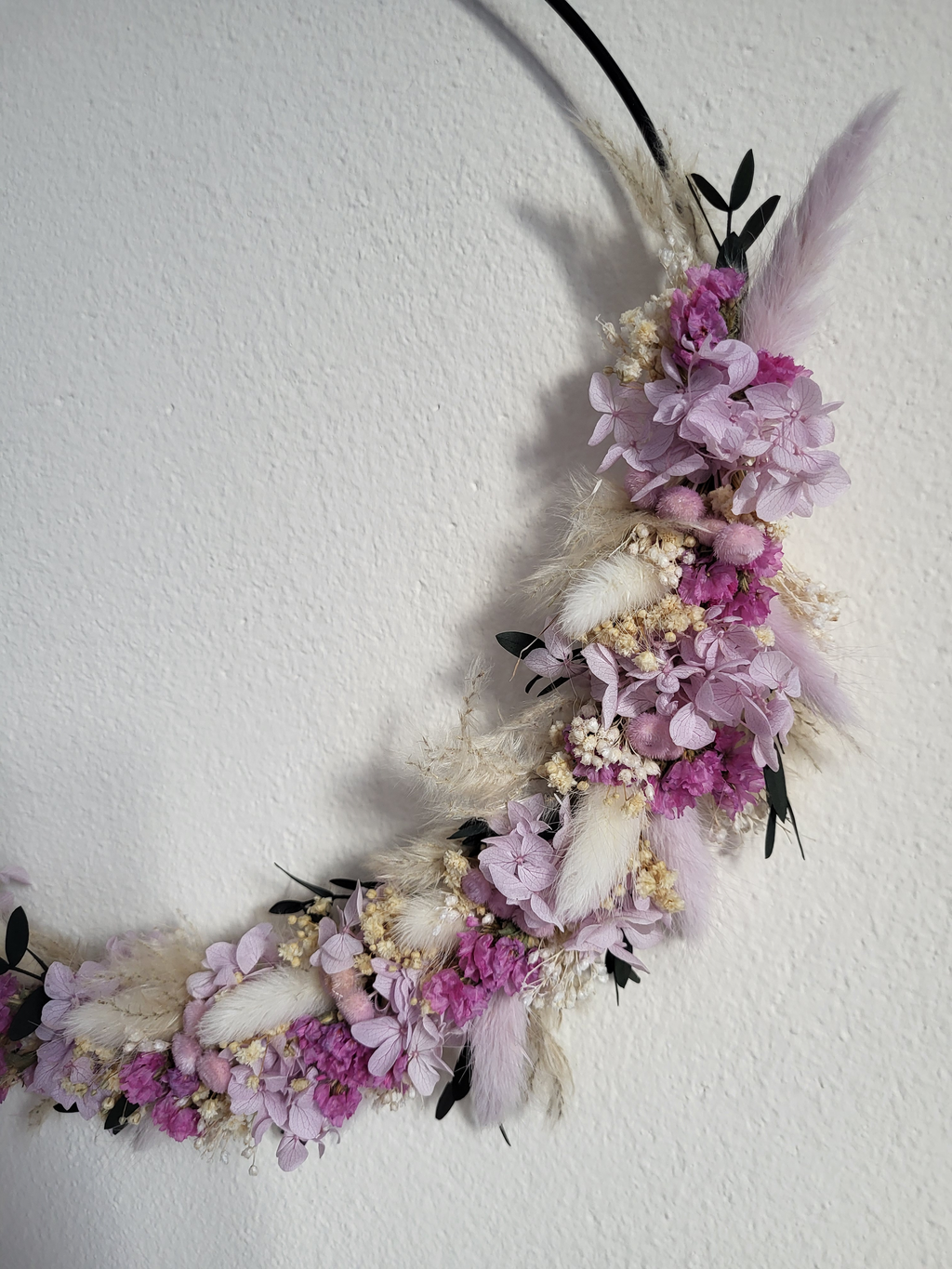 Flieder-Trockenblumenkranz-Pastell-Frühling