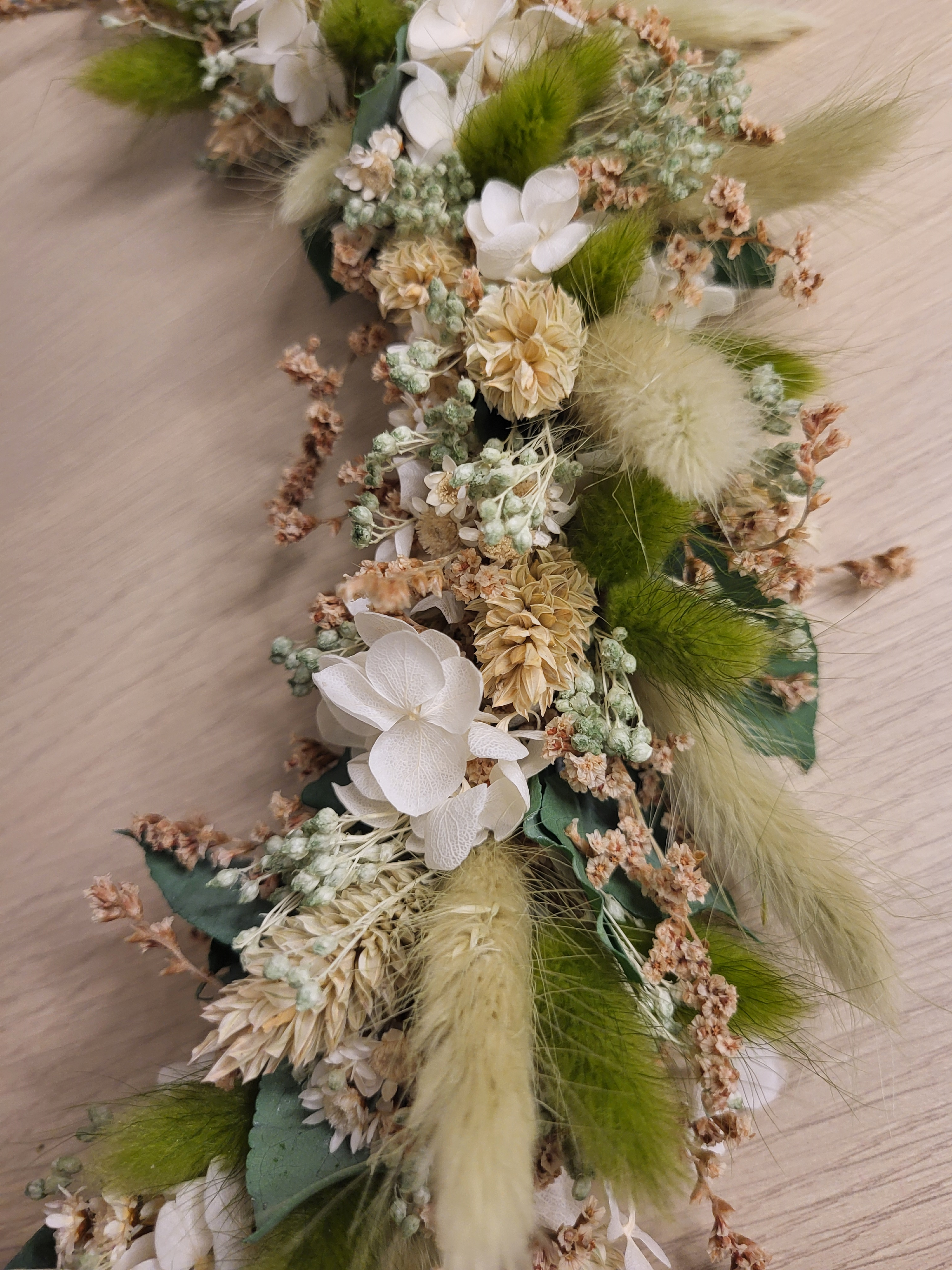 Frühling-Pastell-Grün-Salbeigrün-Trockenblumenkranz