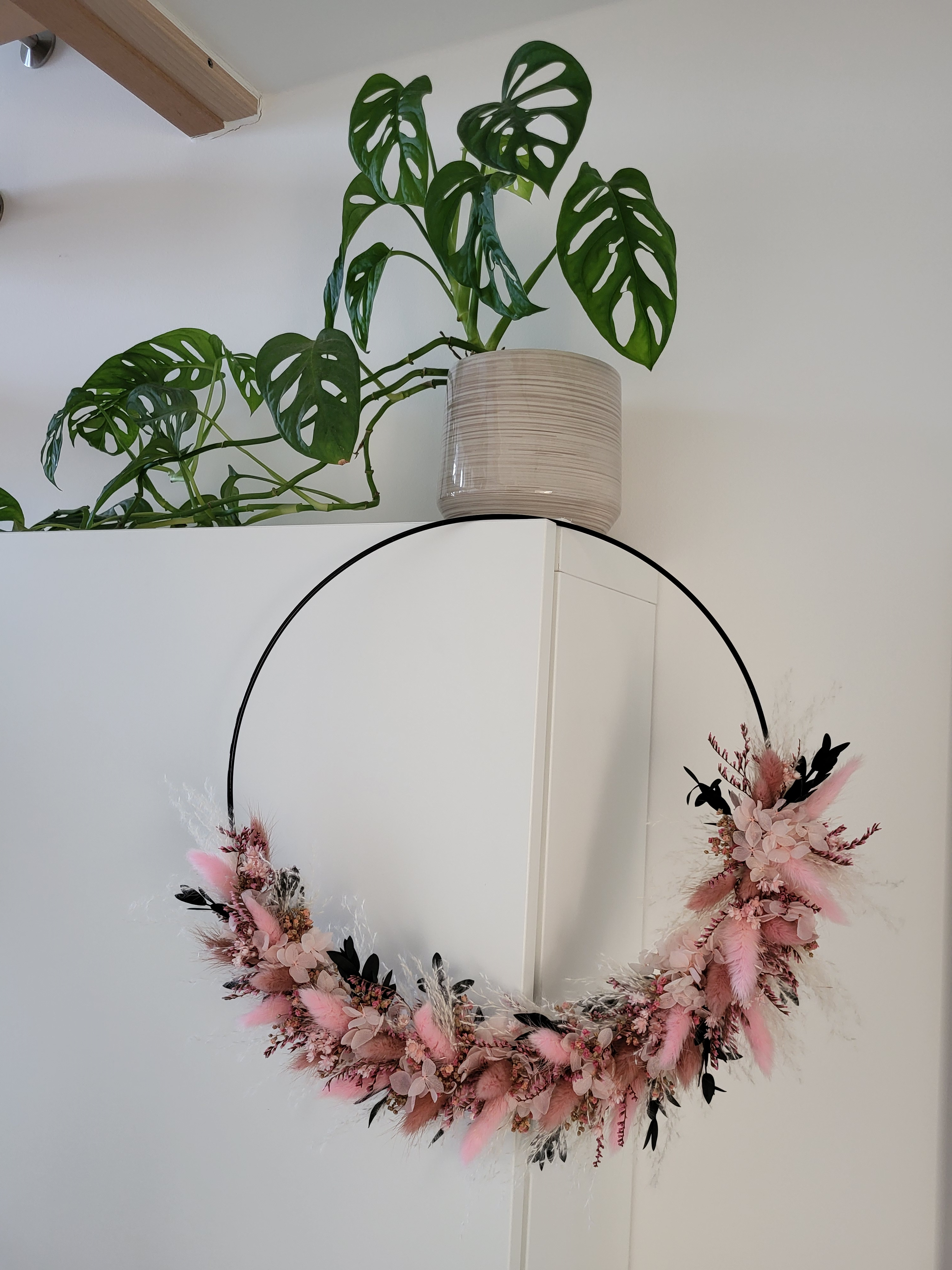 Frühlingshauch-Trockenblumenkranz-Rosa-Frühling-Pastell