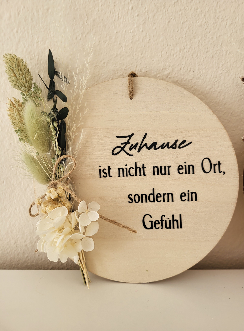Holzschild-Trockenblumen-Spruch-Dekoration