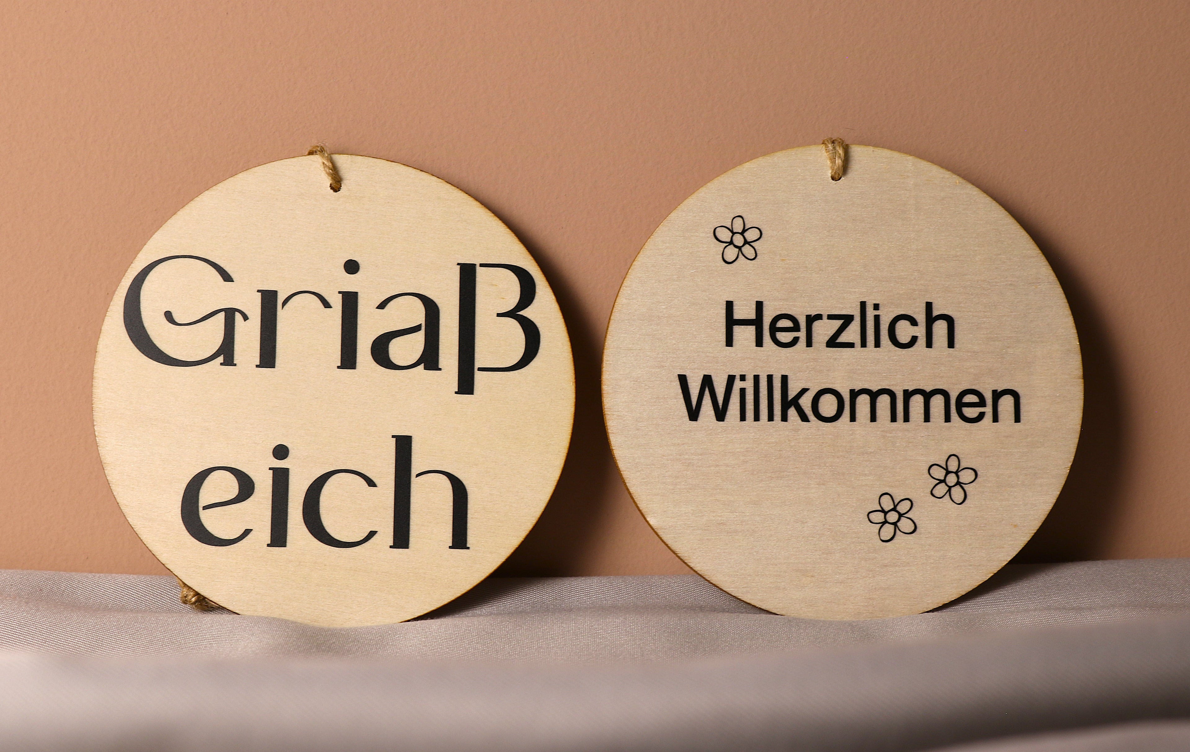 Holzscheiben personalisiert